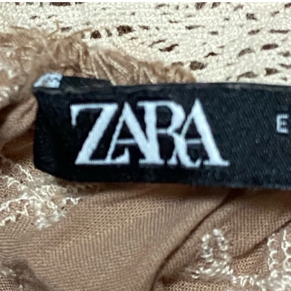 Zara Cotton Embroidered‎ Lace-Trim Puff Sleeve Blouse Snall Cottagecore